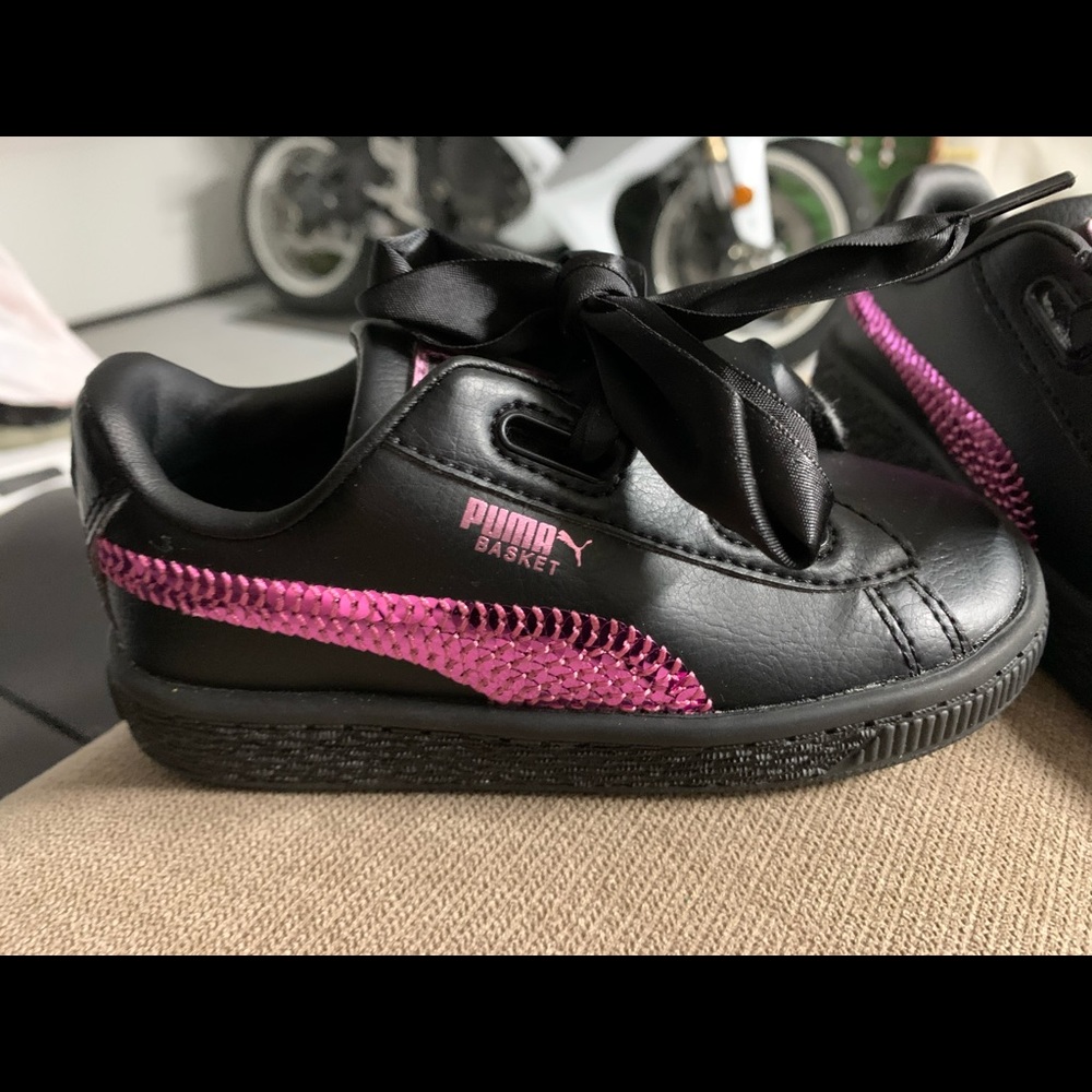 Little Girls Puma Sneakers